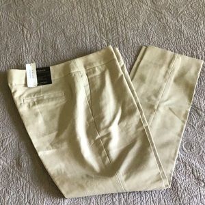 Banana Republic “Hampton Fit” Capris Sz8